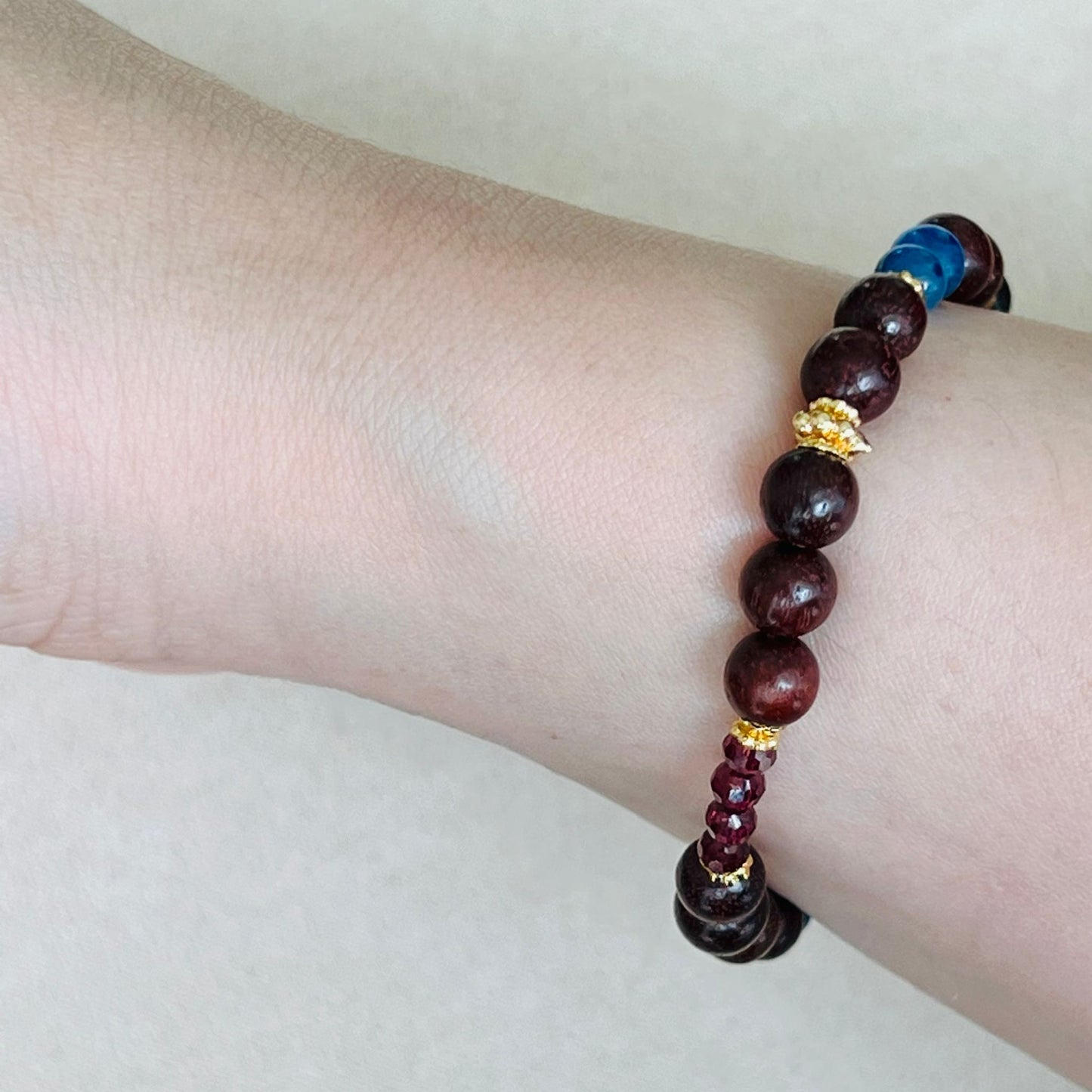 Baby Sandalwood, Kyanite & Garnet Bracelet