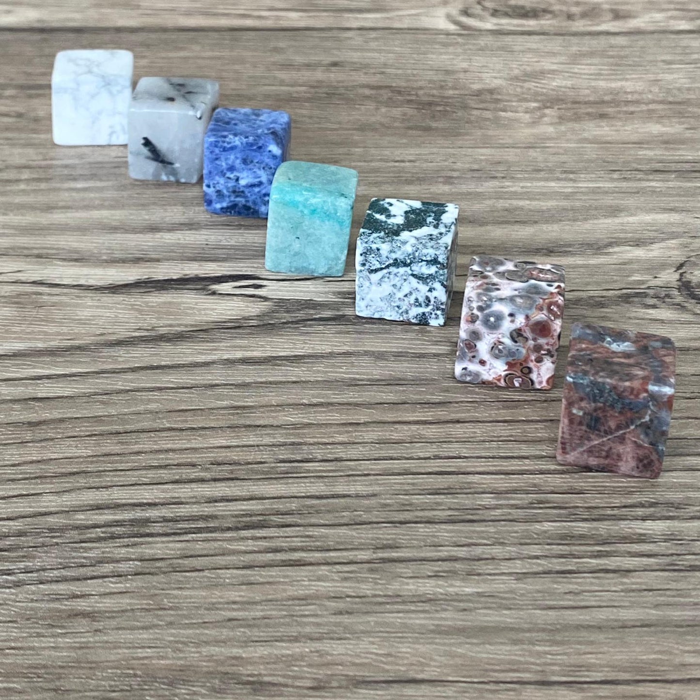 7 Chakras Crystal Cubes