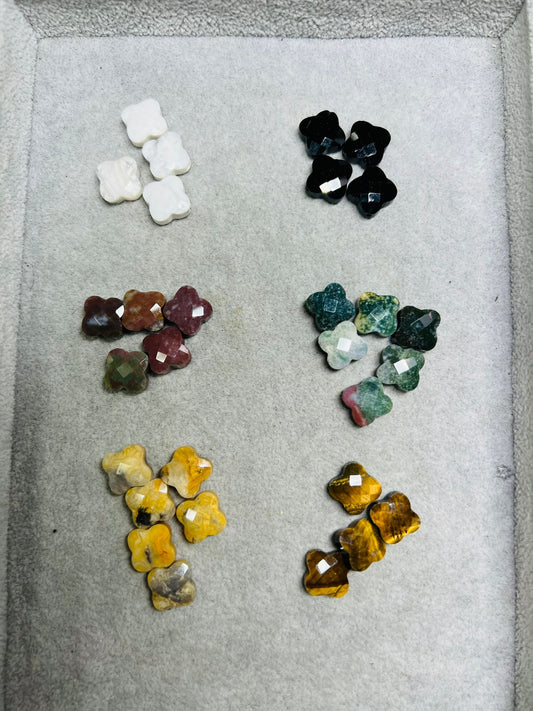 The Faceted Clovers