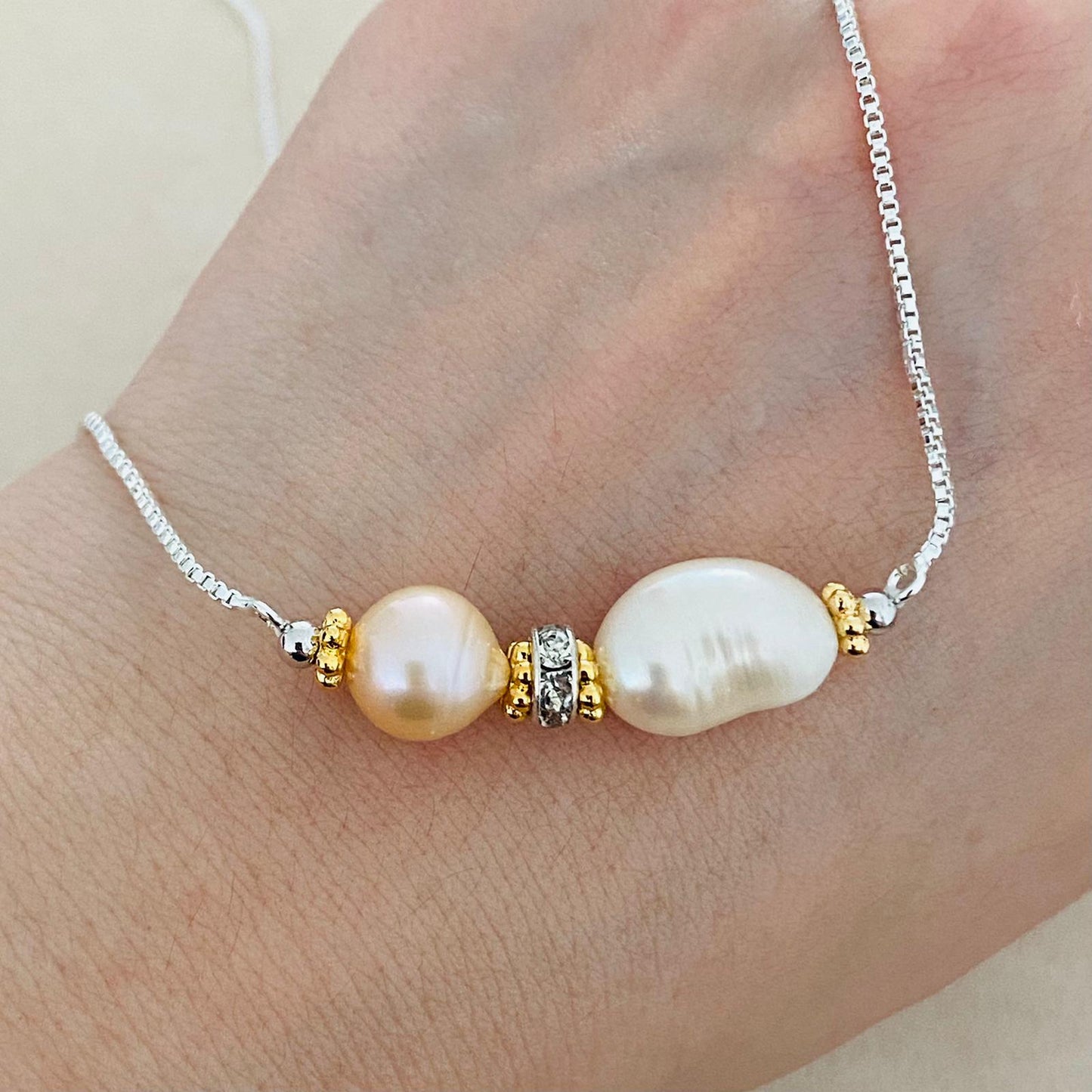 Peach White Pearls La Grace Necklace