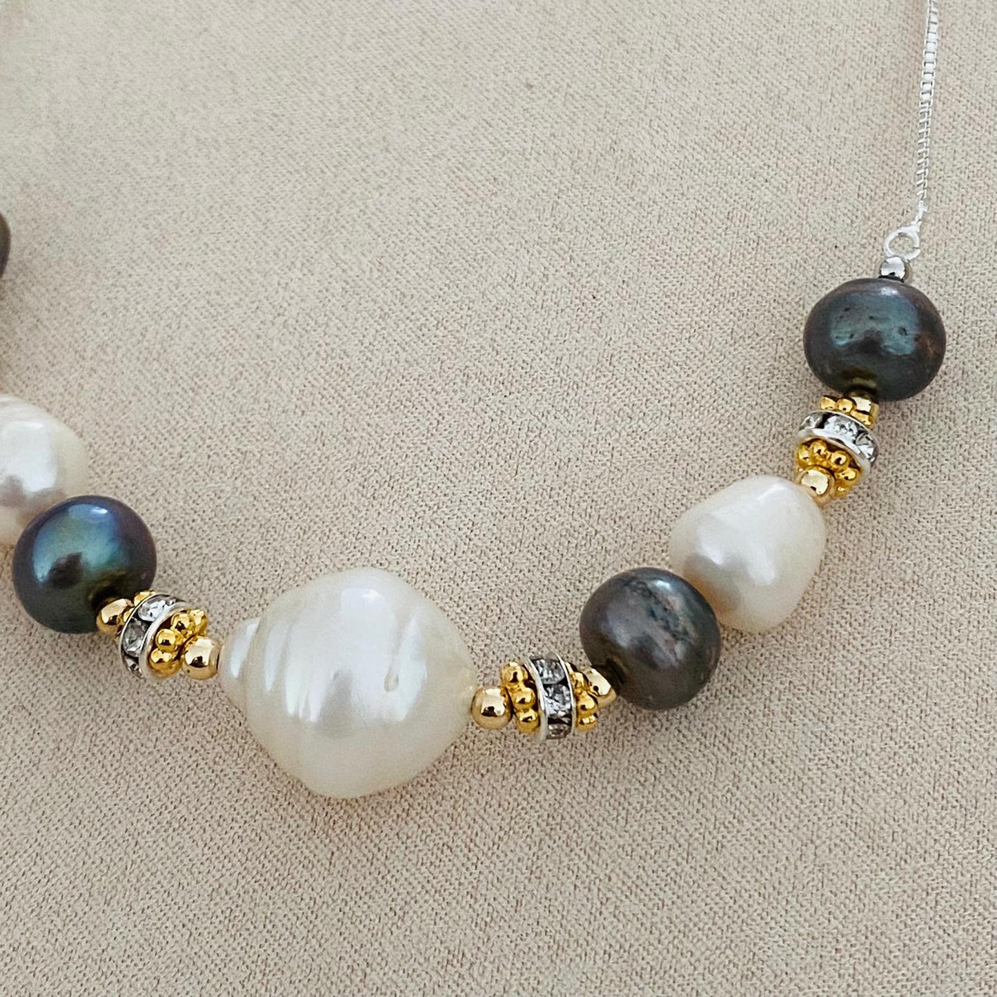 Grey White Pearls Diadem Necklace