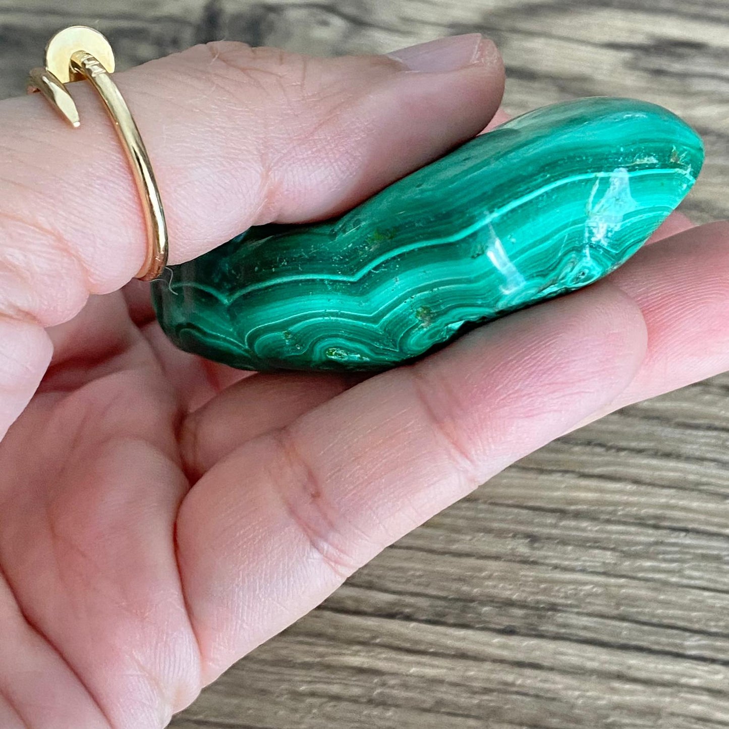 Raw Malachite Stone D