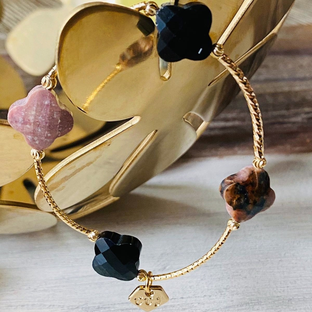 Rhodonite & Black Onyx Clover La Grace Bracelet